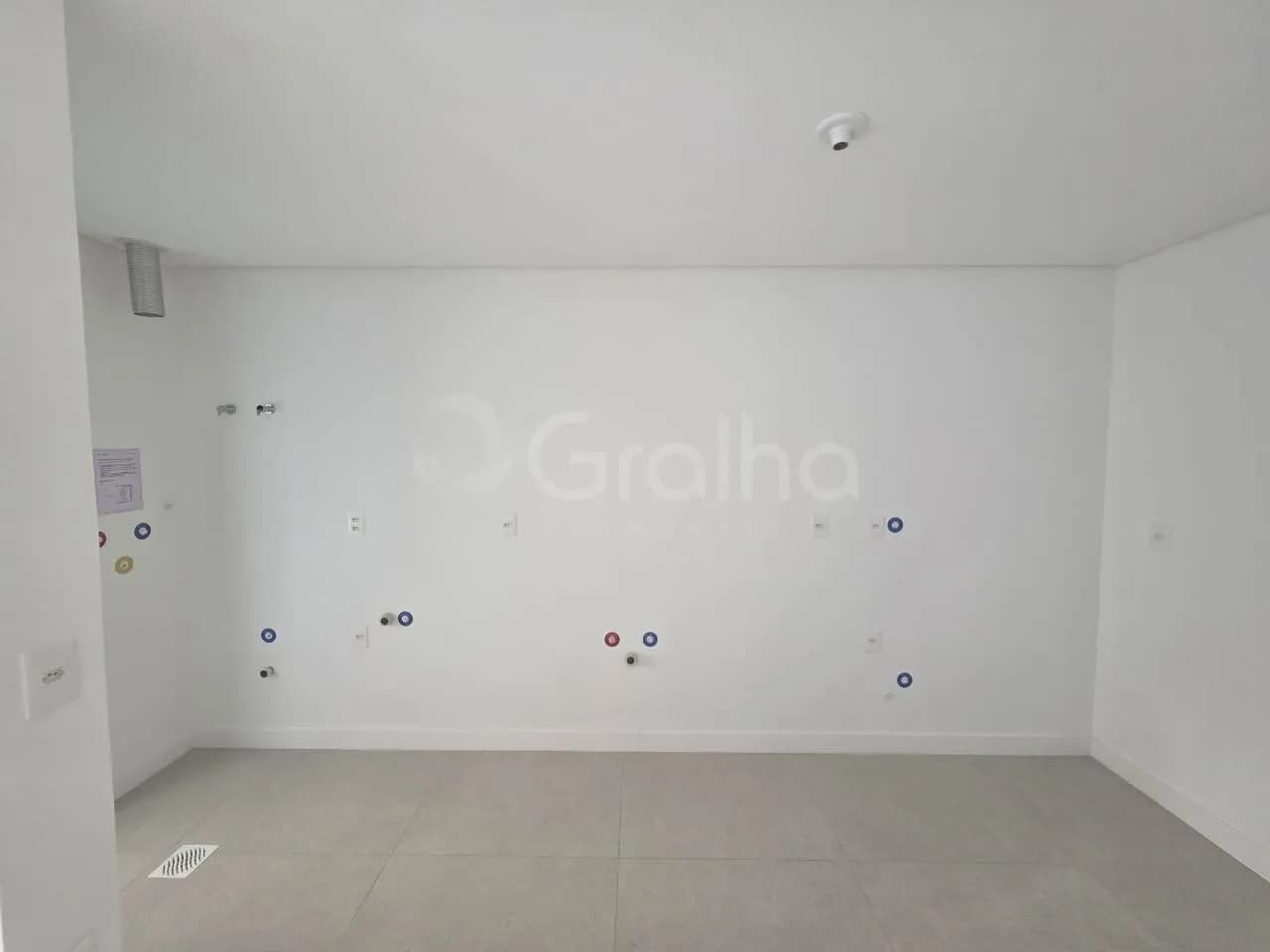 Apartamento para venda com 3 dormitórios em Praia Comprida com 120 m² — foto 2