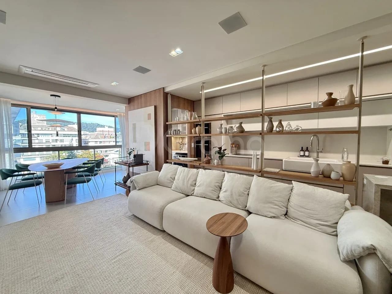 Apartamento para venda com 3 dormitórios em Jurerê com 131 m² — foto 4