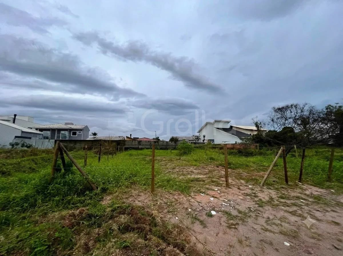 Terreno para venda em Carianos com 360 m² — foto 4
