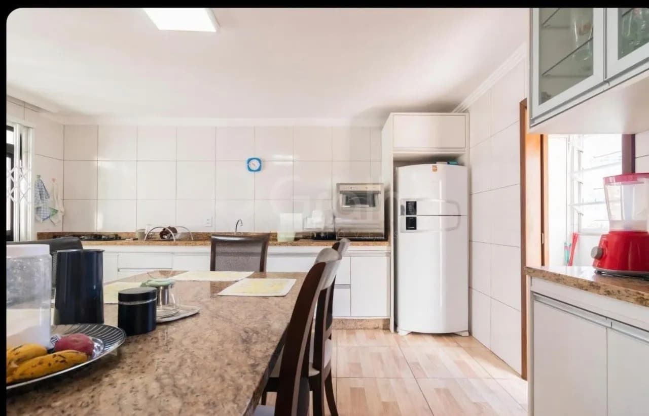 Casa para venda com 6 dormitórios em Barreiros com 324 m² — foto 4