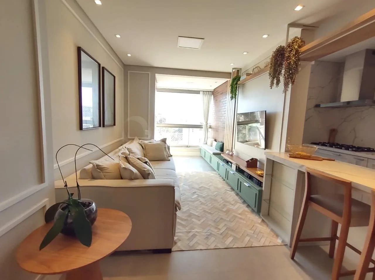 Apartamento para venda com 2 dormitórios em Centro com 79 m² — foto principal