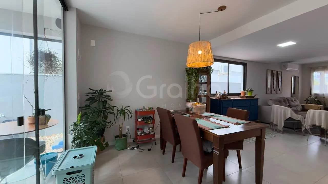 Casa para venda com 3 dormitórios em Campeche com 130 m² — foto 3