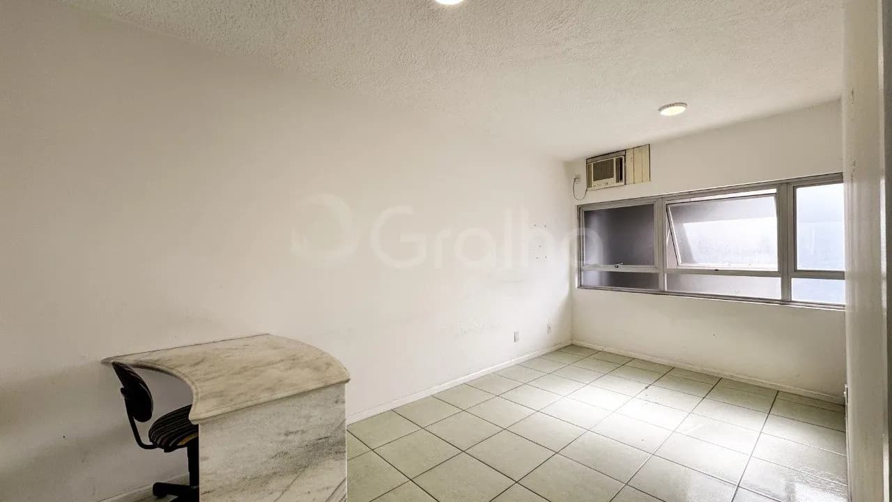 Sala comercial para venda em Centro com 41 m² — foto principal