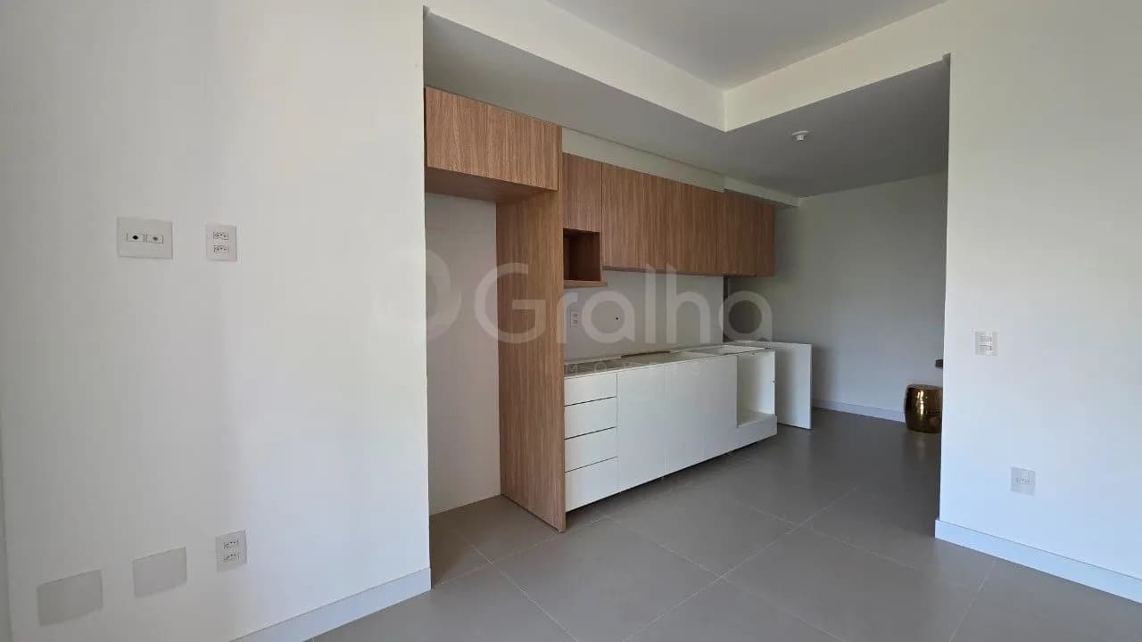 Estúdio para venda com 1 dormitório, em Agronômica com 37 m² — foto principal
