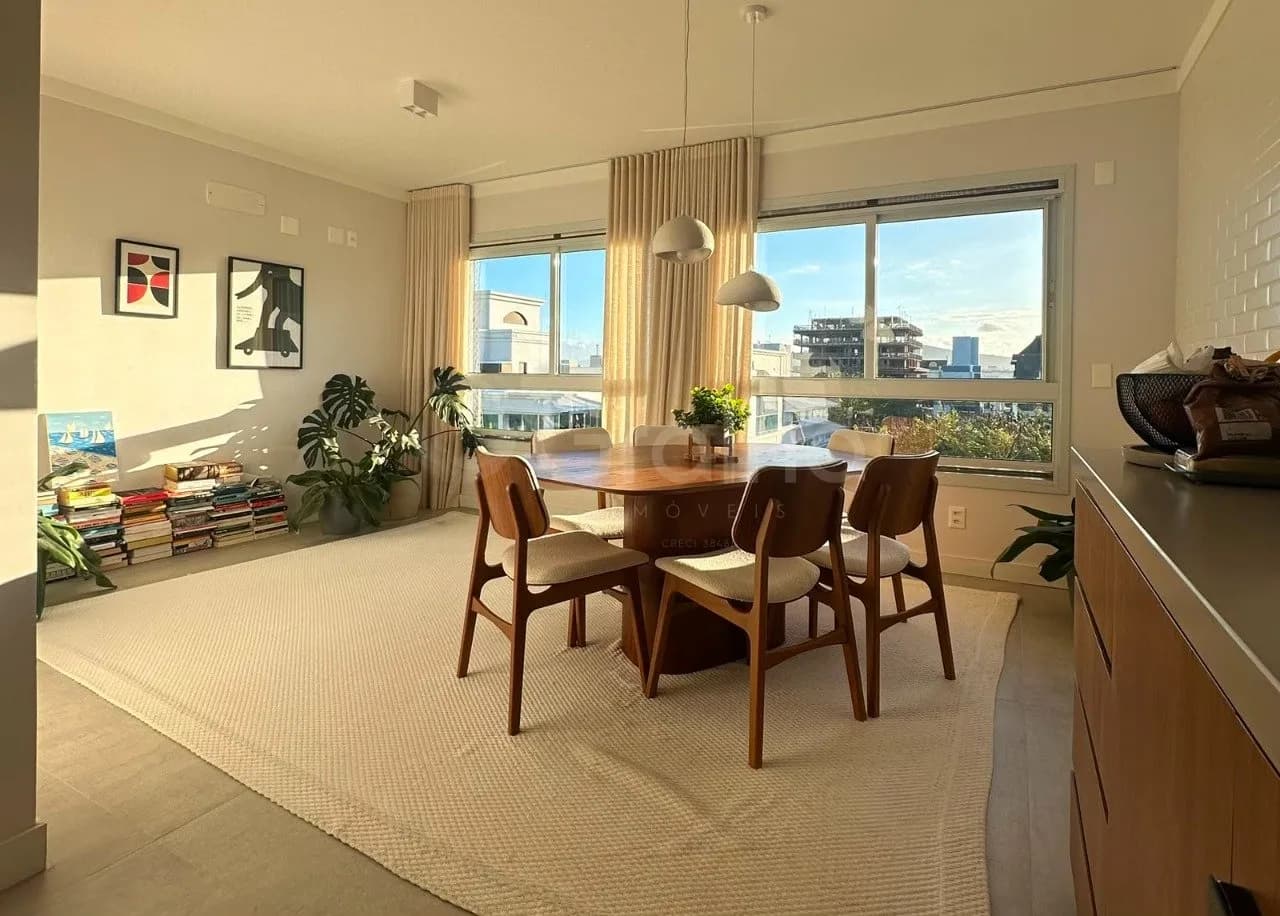 Cobertura para venda com 3 dormitórios em Jurerê com 107 m² — foto principal