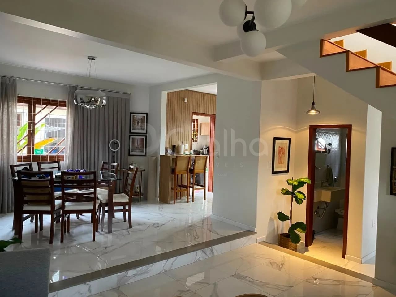 Casa para venda com 3 dormitórios em Campeche com 250 m² — foto 4