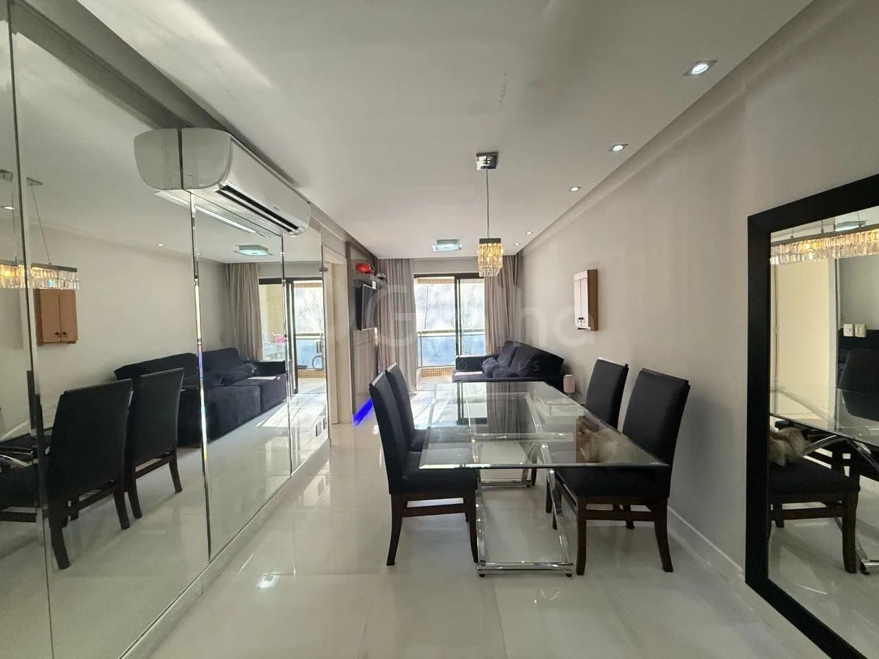 Apartamento para venda com 3 dormitórios em Centro com 81 m² — foto 2