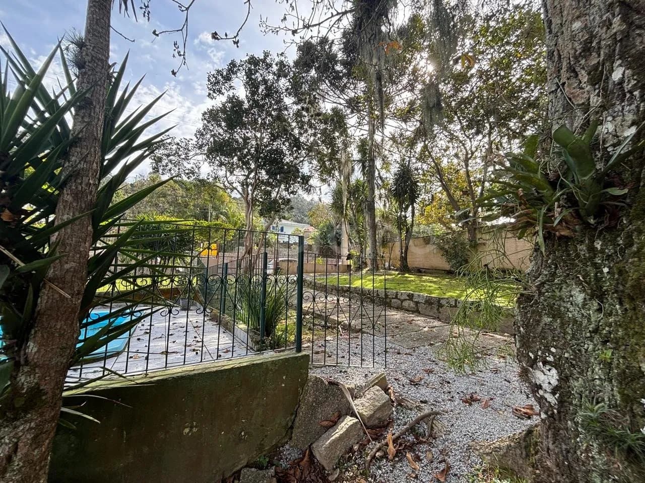 Terreno para venda em Trindade com 817 m² — foto 2