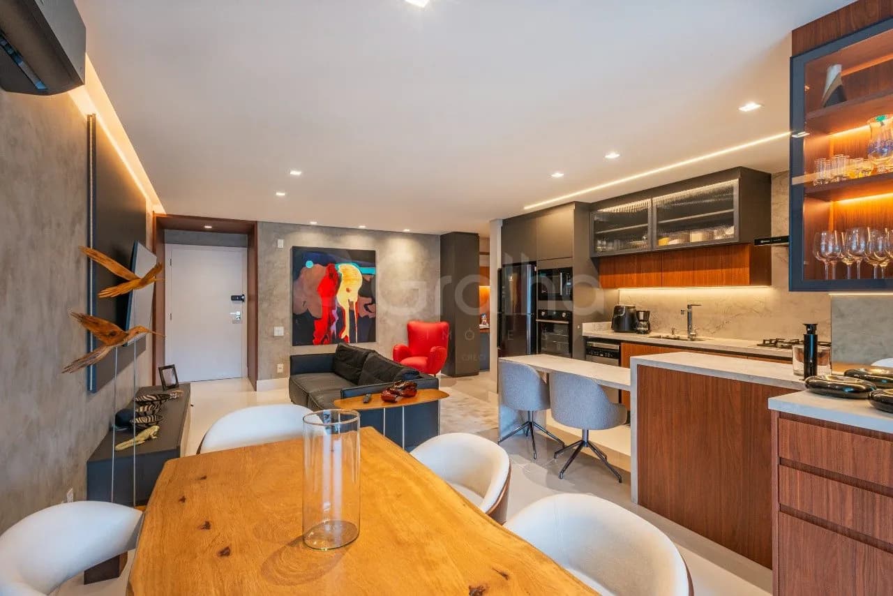Apartamento para venda com 2 dormitórios em Agronômica com 103 m² — foto principal