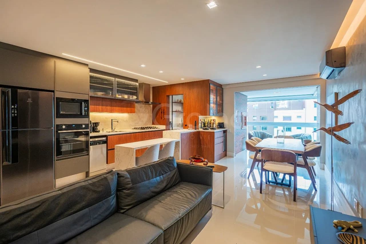Apartamento para venda com 2 dormitórios em Agronômica com 103 m² — foto 2