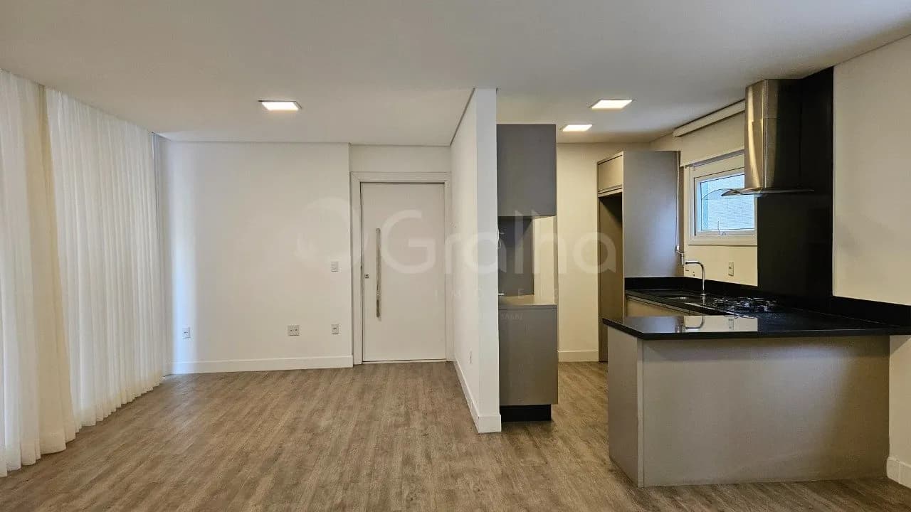 Apartamento para venda com 3 dormitórios em Centro com 116 m² — foto principal