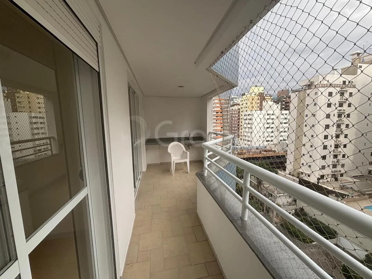 Apartamento para venda com 4 dormitórios em Centro com 151 m² — foto 4