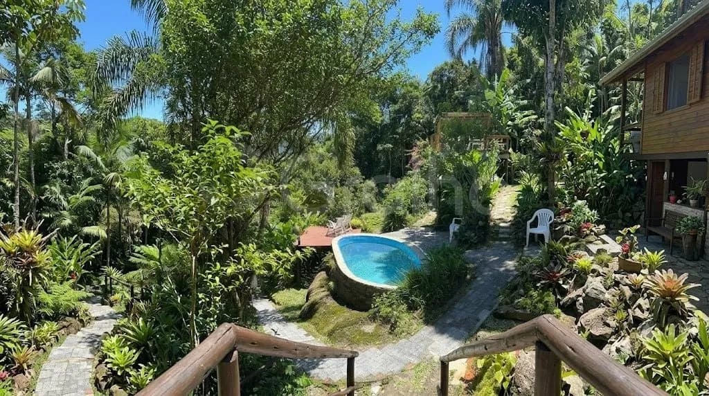 Terreno para venda em Costa de Cima com 2100 m² — foto principal