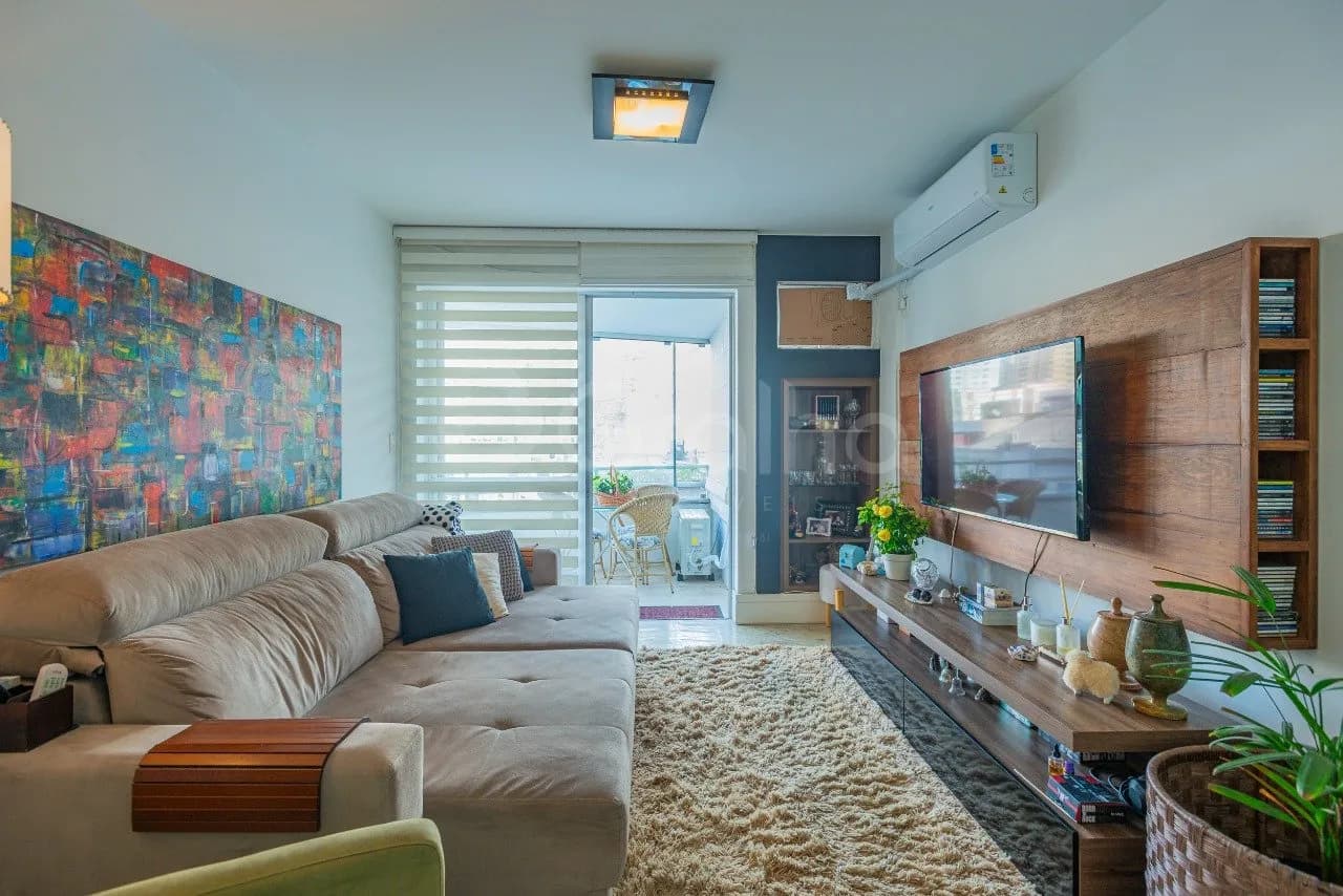 Apartamento para venda com 3 dormitórios em Centro com 119 m² — foto 2