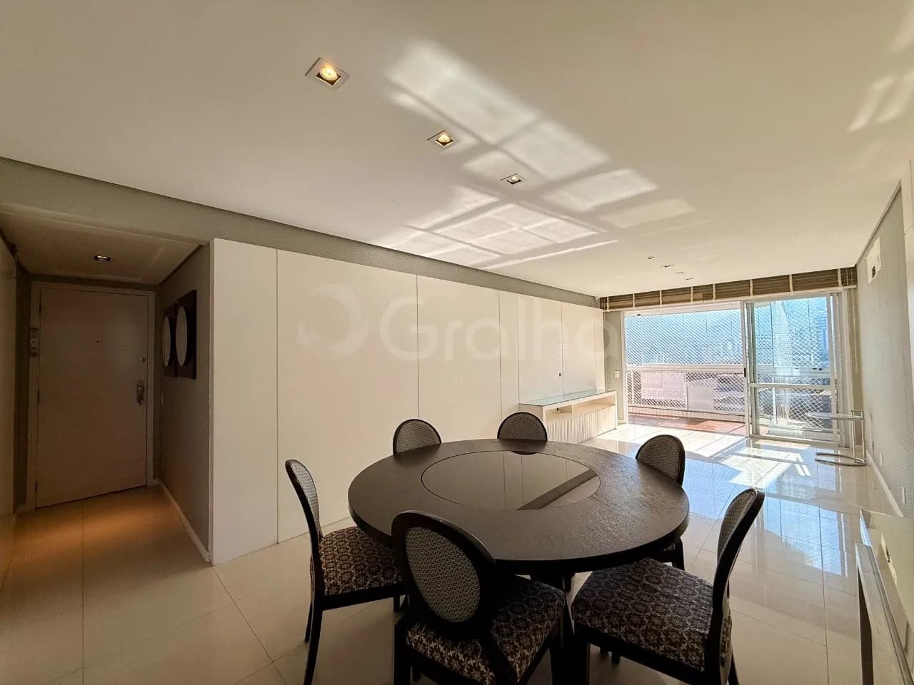 Apartamento para venda com 3 dormitórios em Itacorubi com 120 m² — foto principal
