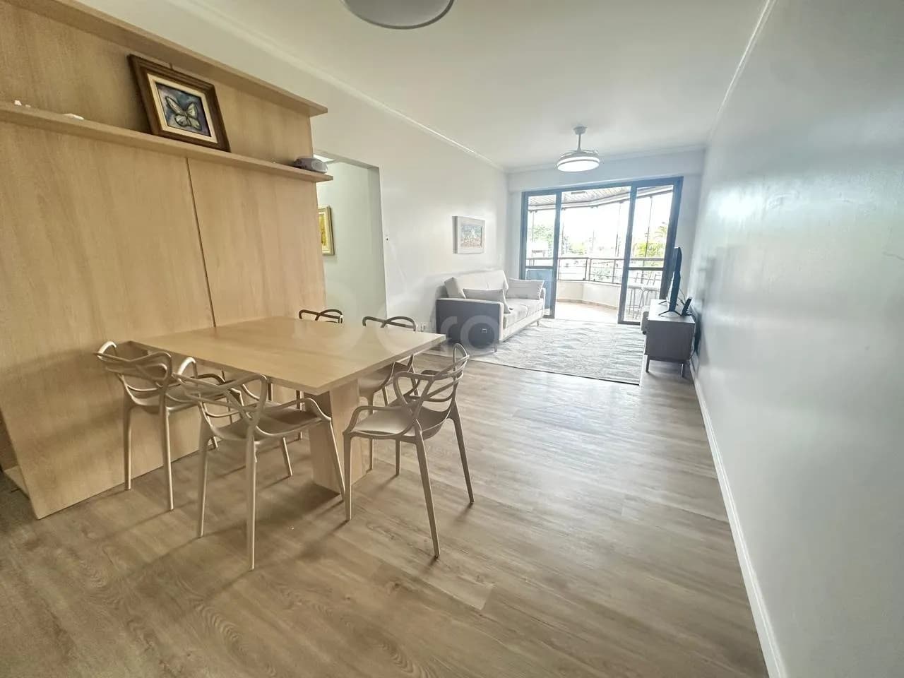 Apartamento para venda com 2 dormitórios em Canasvieiras com 83 m² — foto principal