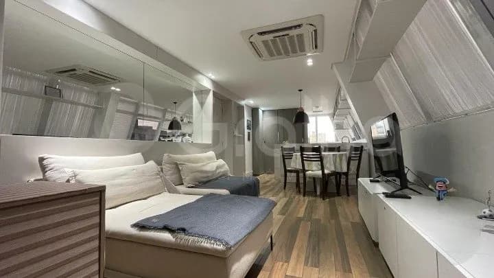 Apartamento duplex para venda com 2 dormitórios em Centro com 92 m² — foto principal