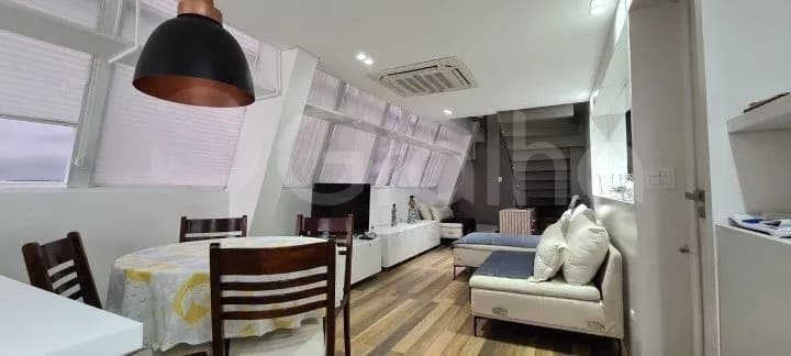 Apartamento duplex para venda com 2 dormitórios em Centro com 92 m² — foto 2