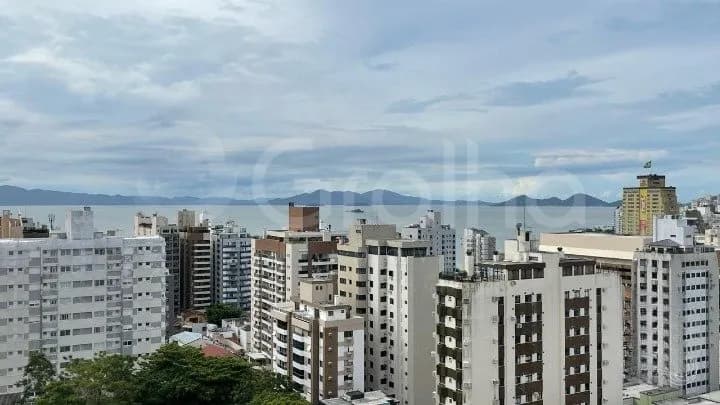 Apartamento duplex para venda com 2 dormitórios em Centro com 92 m² — foto 4