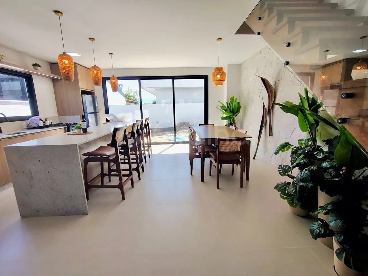 Casa para venda com 3 dormitórios em Daniela com 170 m² — foto 2