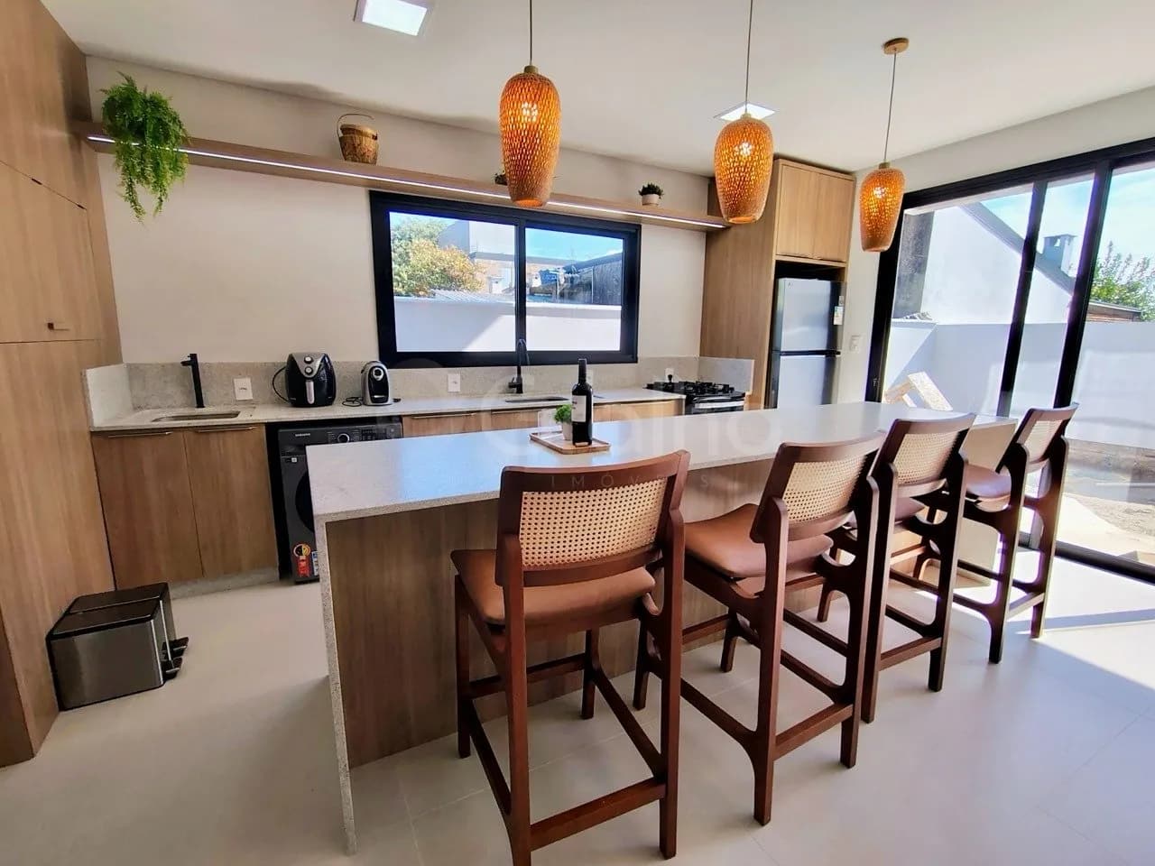 Casa para venda com 3 dormitórios em Daniela com 170 m² — foto 4