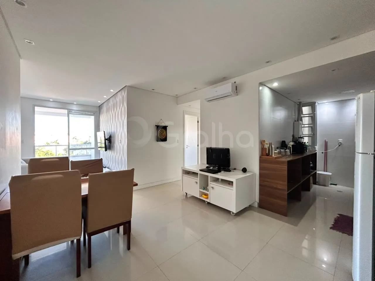 Apartamento para venda com 2 dormitórios em Ingleses Do Rio Vermelho com 74 m² — foto principal
