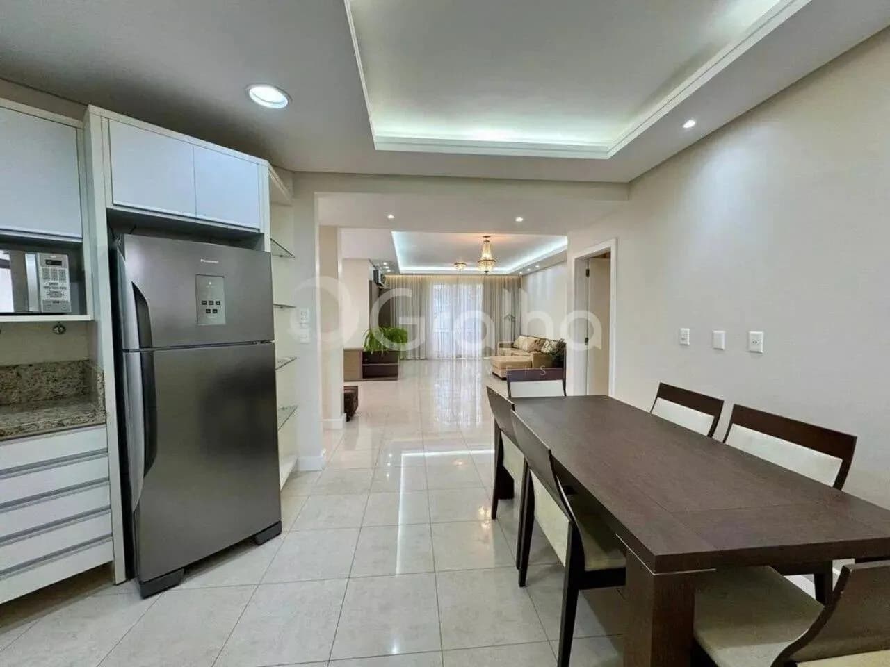 Apartamento para venda com 3 dormitórios em Centro com 158 m² — foto 4