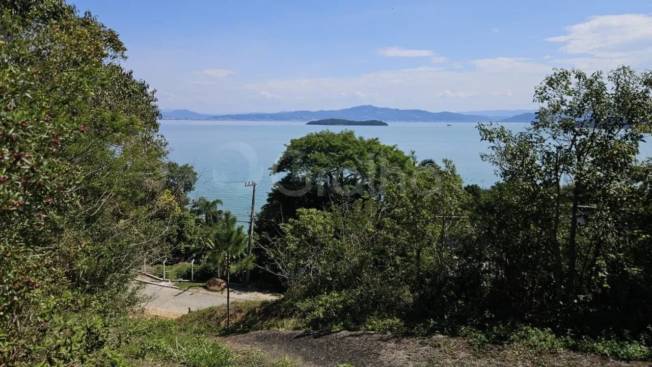 Terreno para venda em Sambaqui com 17035 m² — foto 2