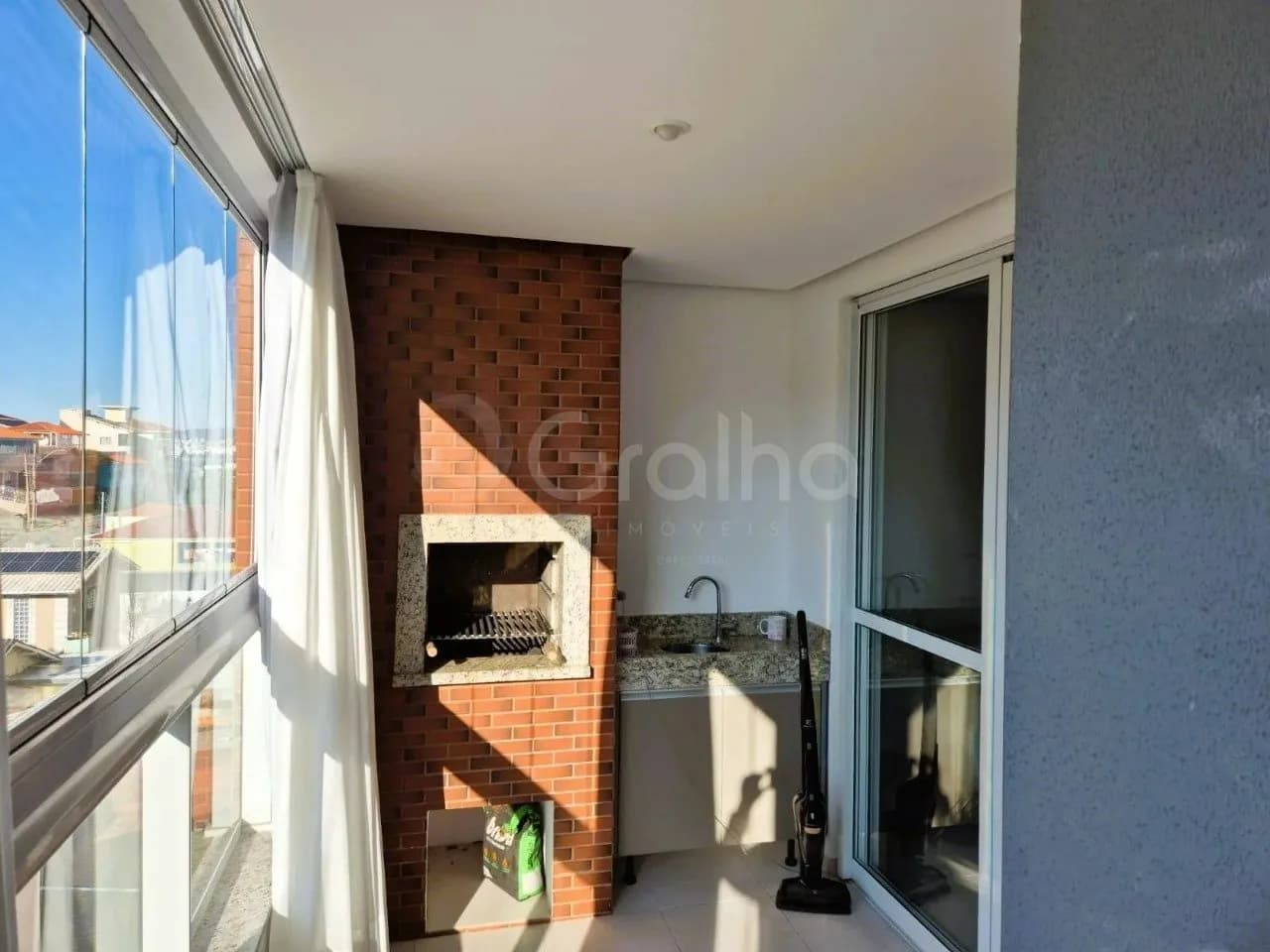 Apartamento para venda com 2 dormitórios em Praia Comprida com 88 m² — foto 3