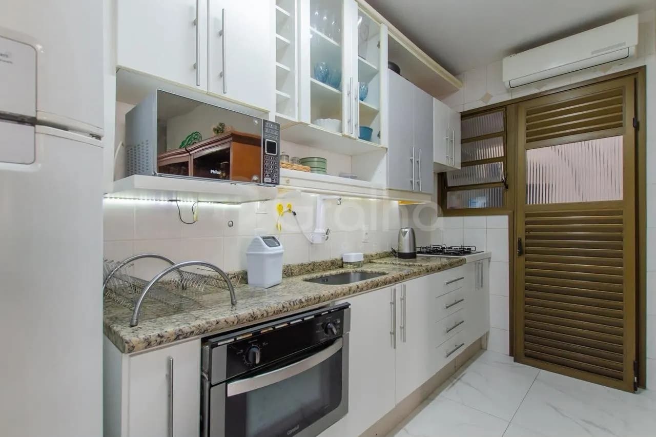 Apartamento para venda com 2 dormitórios em Canasvieiras com 83 m² — foto 2