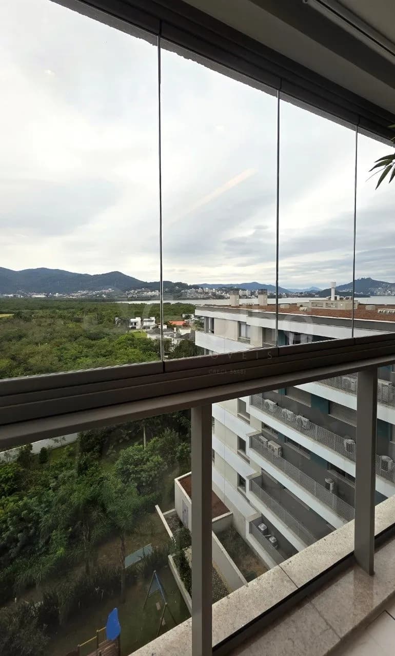 Apartamento para venda com 3 dormitórios em Cacupé com 125 m² — foto 5