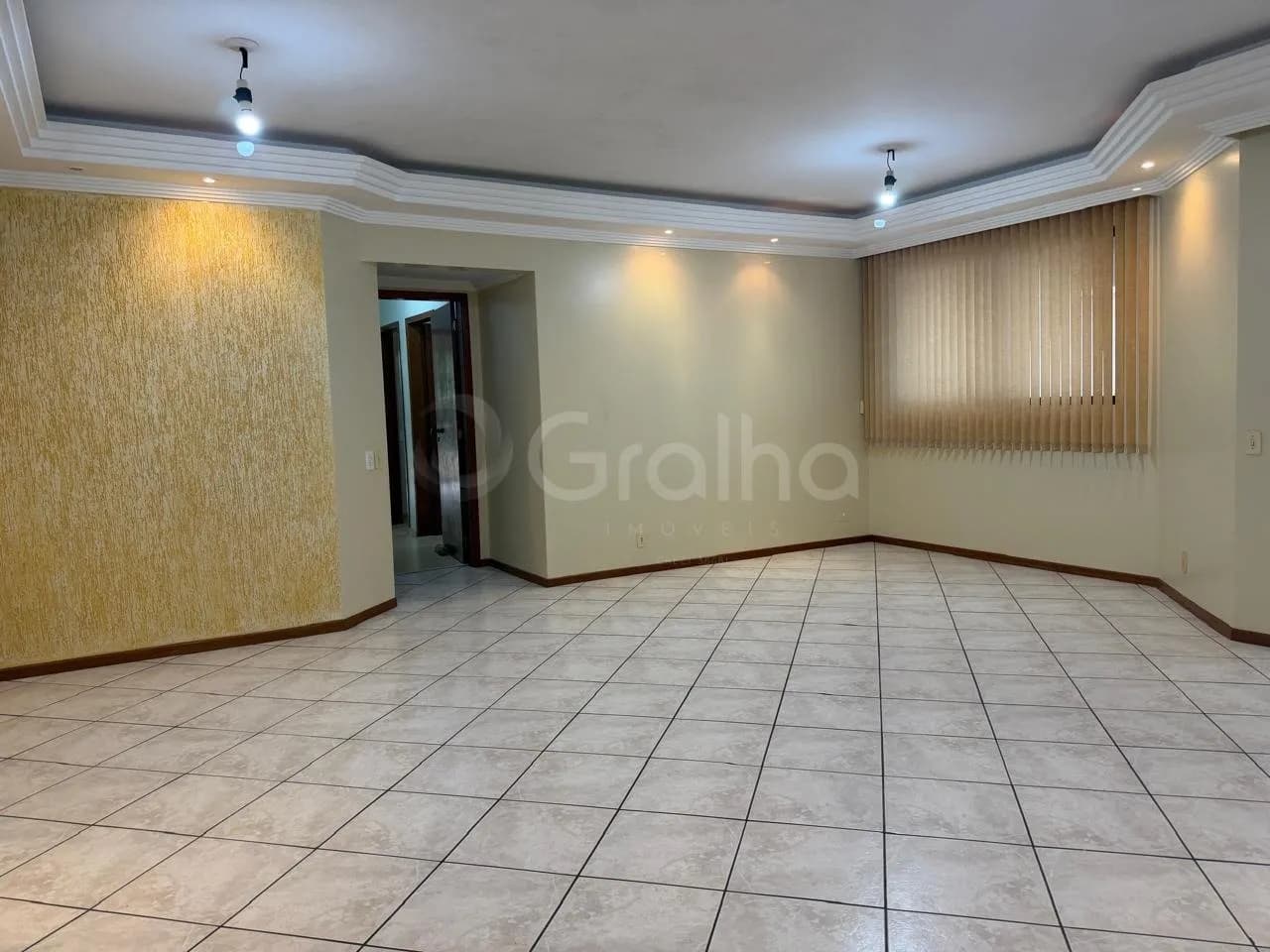 Apartamento para venda com 3 dormitórios em Agronômica com 133 m² — foto 3
