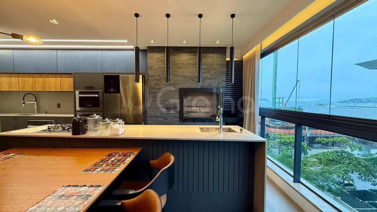 Apartamento para venda com 3 dormitórios em Jurerê com 148 m² — foto principal