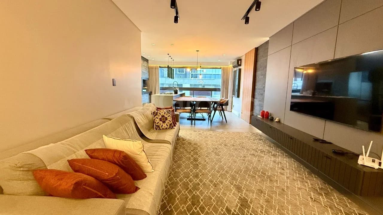 Apartamento para venda com 3 dormitórios em Jurerê com 148 m² — foto 2