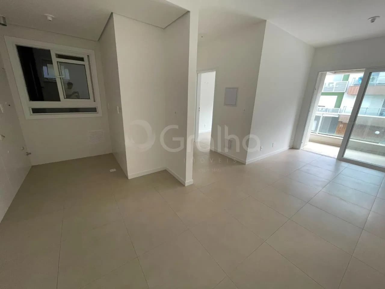 Apartamento para venda com 2 dormitórios em Campeche com 82 m² — foto principal
