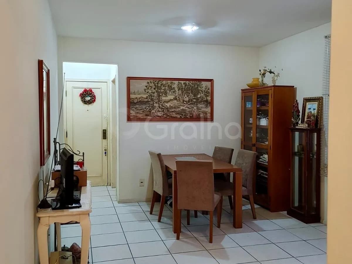 Apartamento para venda com 3 dormitórios em Centro com 84 m² — foto principal