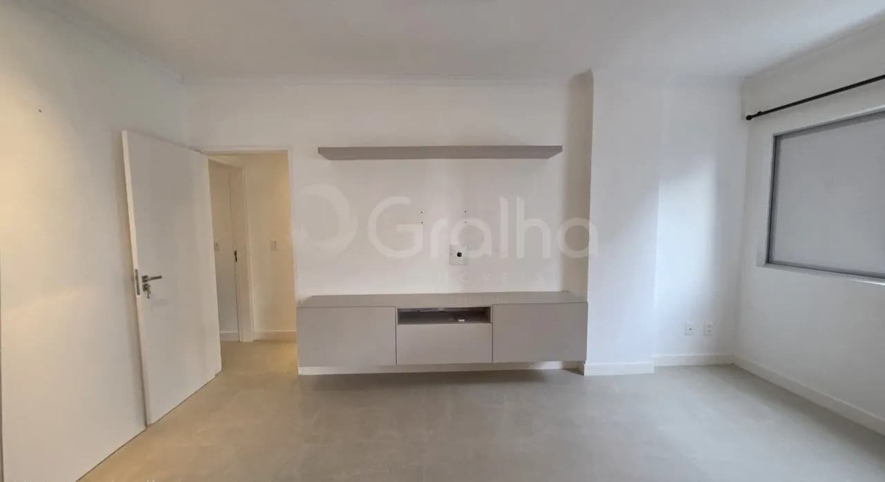 Apartamento para venda com 2 dormitórios em Agronômica com 117 m² — foto 2