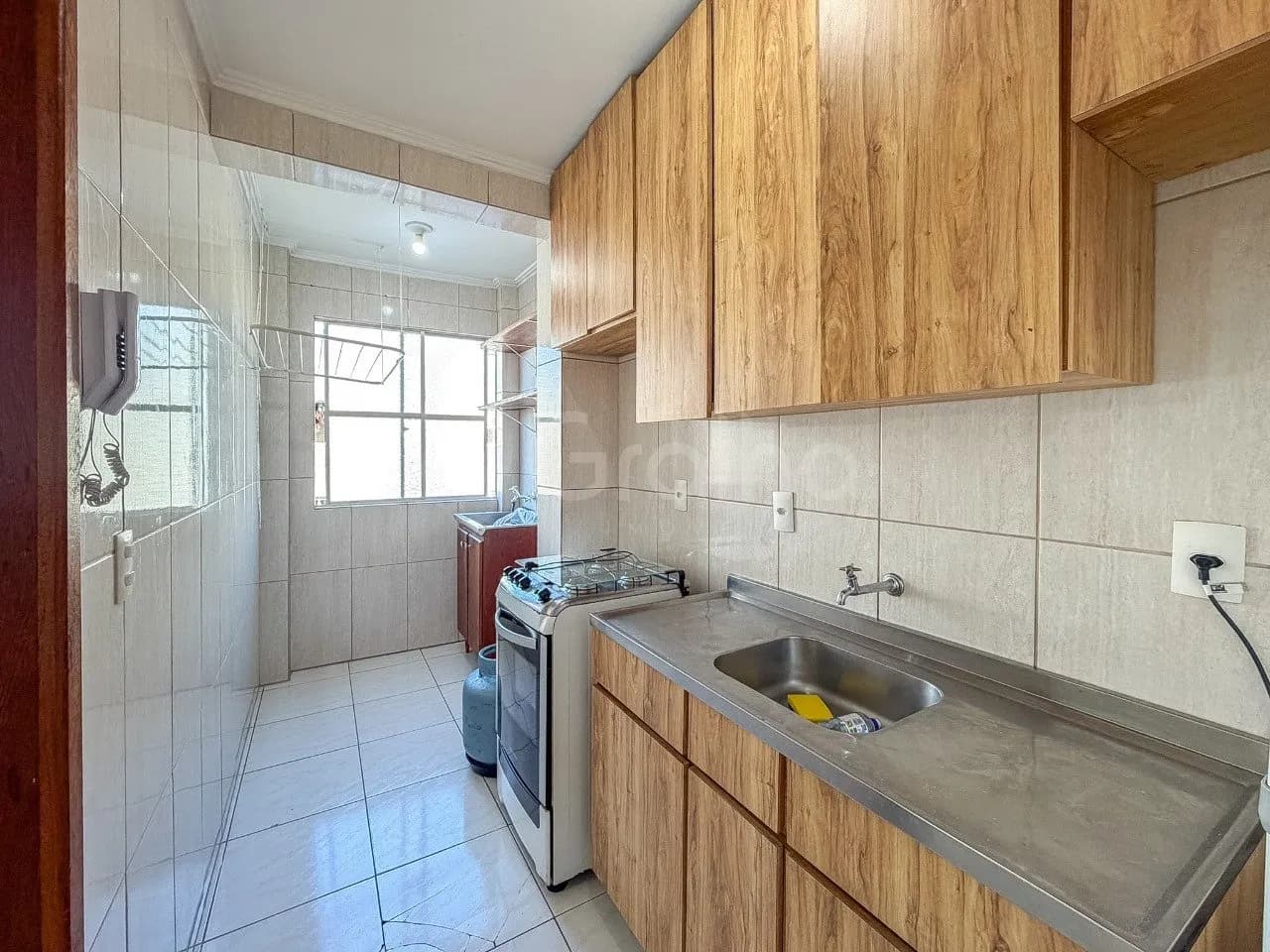 Apartamento para venda com 3 dormitórios em Coqueiros com 56 m² — foto 5