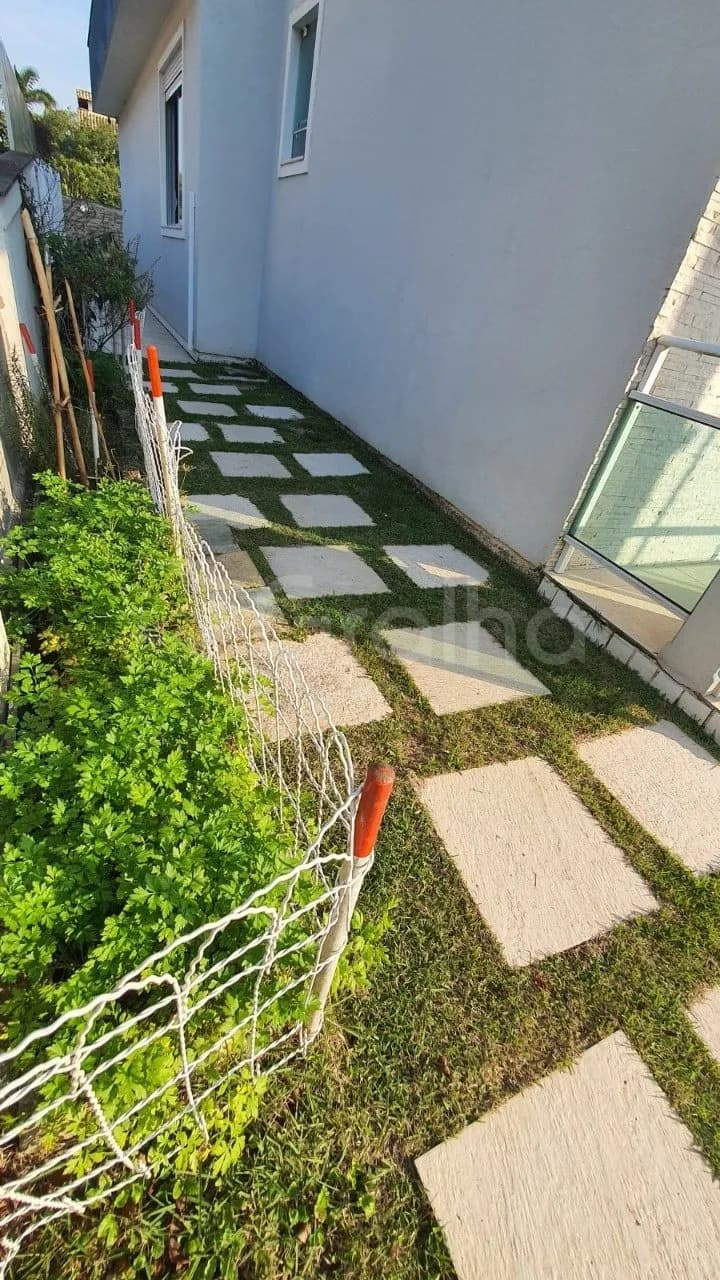 Casa de condomínio para venda com 4 dormitórios em Cachoeira Do Bom Jesus com 223 m² — foto 2