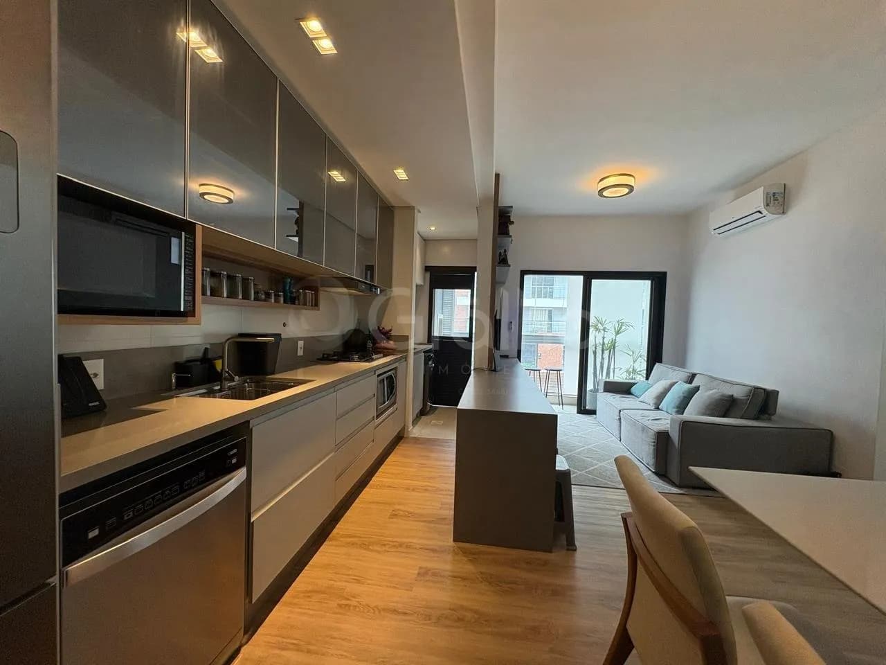 Apartamento para venda com 2 dormitórios em Centro com 70 m² — foto 4