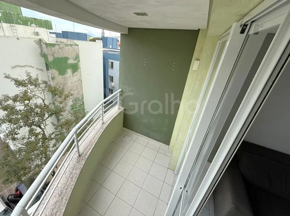 Apartamento para venda com 2 dormitórios em Itacorubi com 71 m² — foto 2