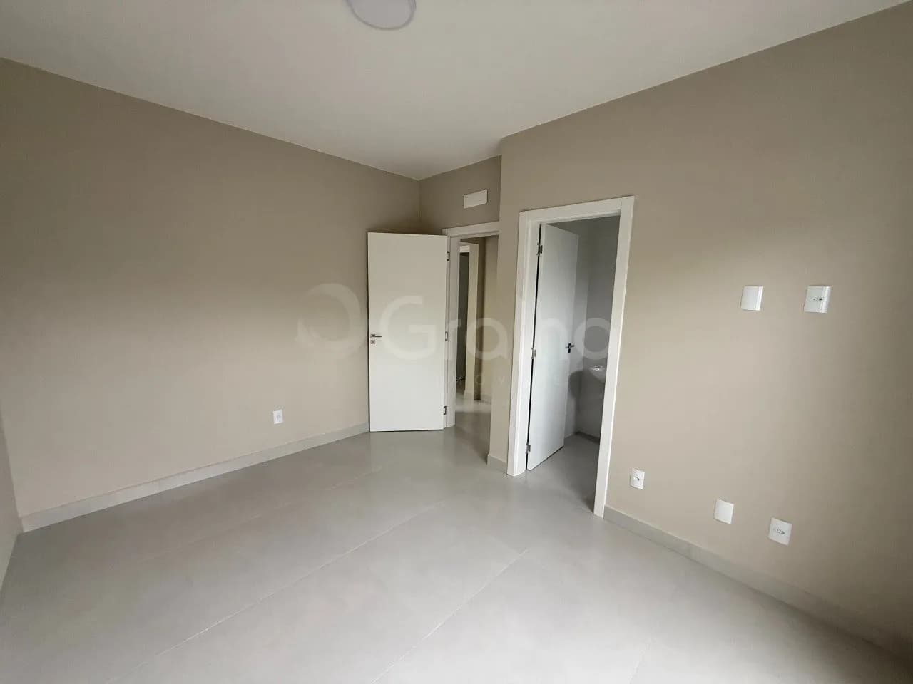 Casa para venda com 2 dormitórios em Forquilhas com 65 m² — foto 4