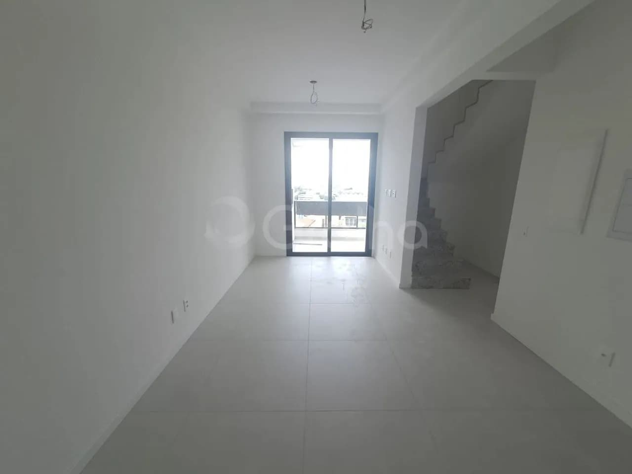 Apartamento duplex para venda com 3 dormitórios em Coqueiros com 123 m² — foto 2