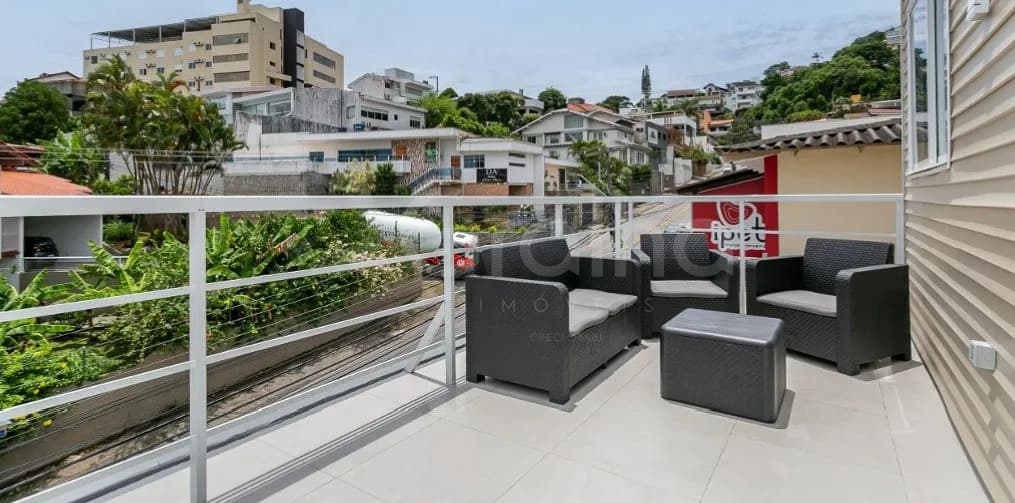 Apartamento garden para venda com 1 dormitório, em Centro com 62 m² — foto 2