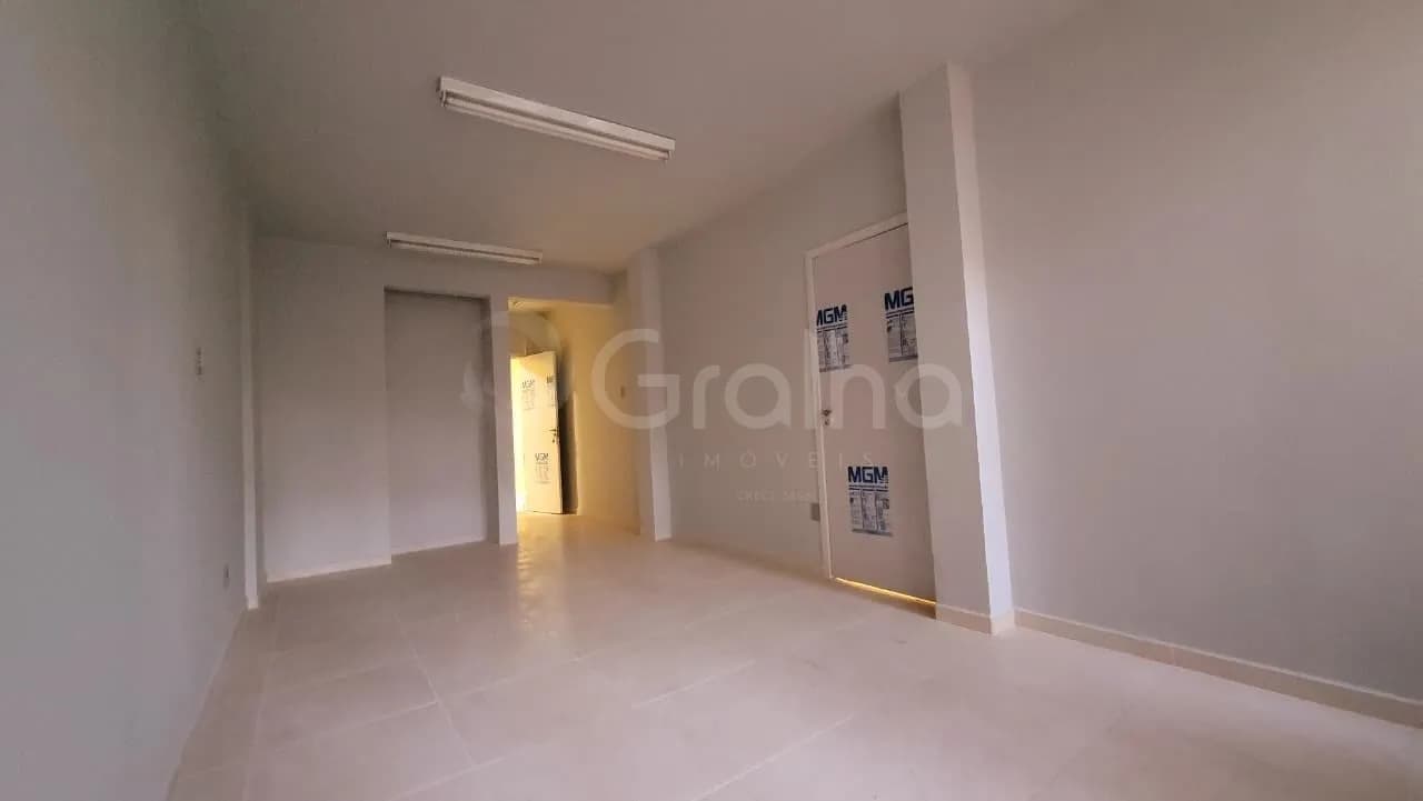 Sala comercial para venda em Centro com 28 m² — foto 4