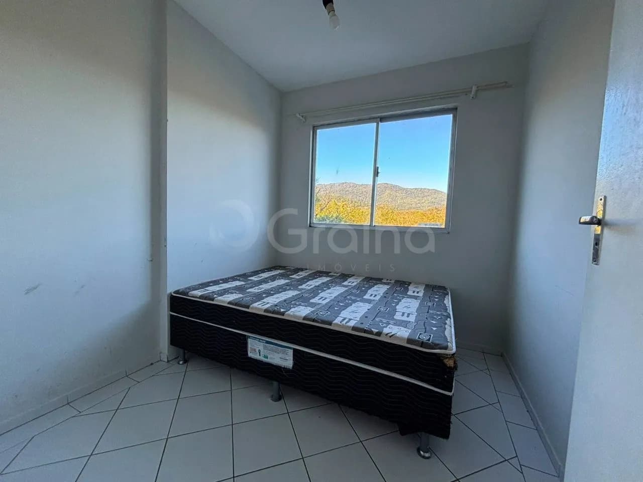 Apartamento para venda com 2 dormitórios em Itacorubi com 52 m² — foto 2