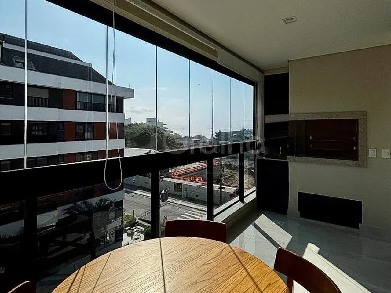Apartamento para venda com 3 dormitórios em Jurerê com 145 m² — foto principal