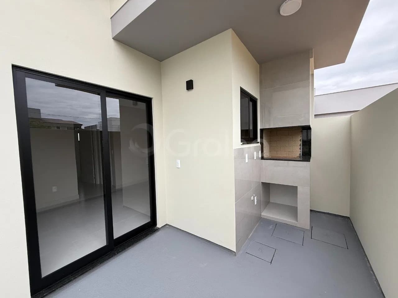 Casa para venda com 2 dormitórios em Forquilhas com 61 m² — foto 3
