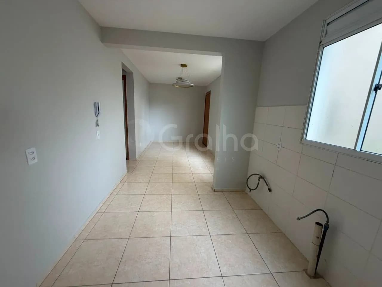 Apartamento para venda com 2 dormitórios em Aririu com 45 m² — foto principal