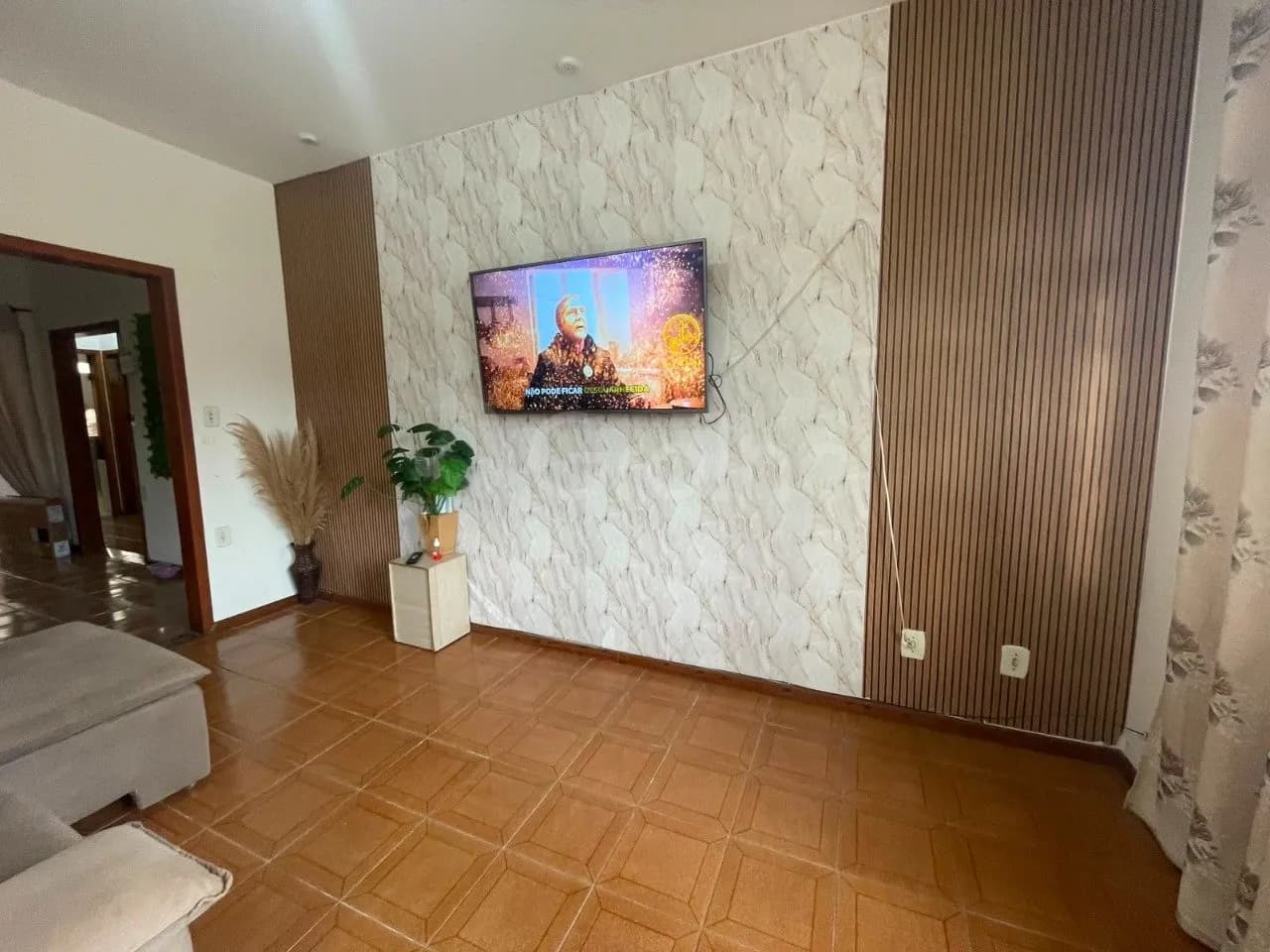 Casa para venda com 6 dormitórios em Real Parque com 315 m²
